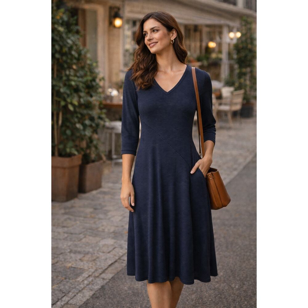 Garnet Hill‎ Navy Stripe Knit Dress V Neck A Line Travel Everyday Comfort Size 8
